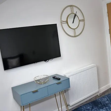 Luxury Living In Chapel Allerton By Yorksha Property شقة ليدز