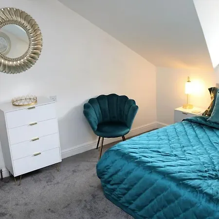 Luxury Living In Chapel Allerton By Yorksha Property *