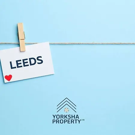 Luxury Living In Chapel Allerton By Yorksha Property شقة *